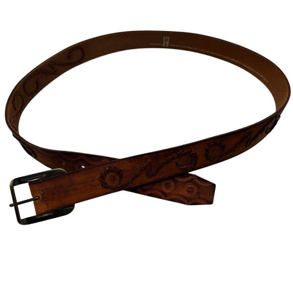 Levi’s Men’s Tooled and Braided Stitched Brown Leather Belt Western Hippy - Picture 6 of 11